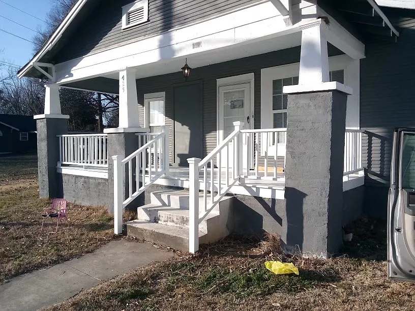 425 Greenwood Ave