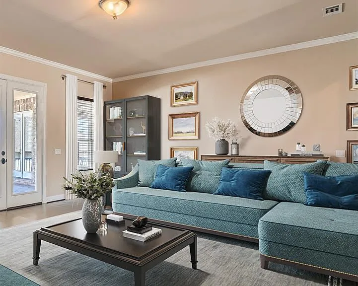 334 Blazing Star Dr — Photo 3