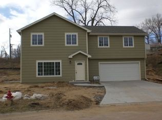838 S Clay St, Junction City, KS 66441