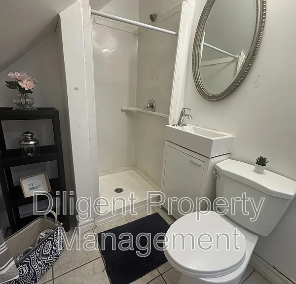 164 Stewart St #UPPER — Photo 25