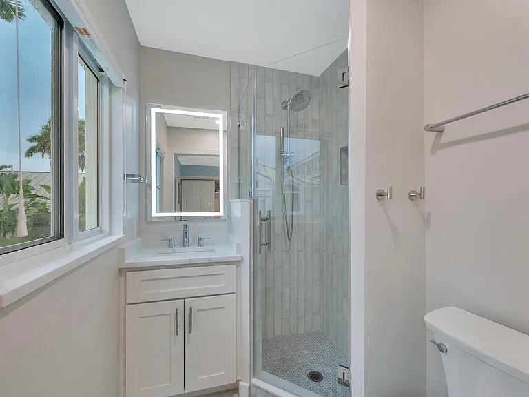 180 6th Ave S #3 — Photo 30