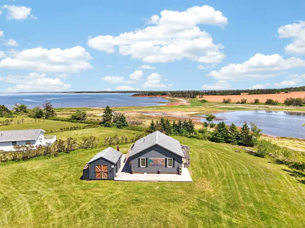 30 Hebrides Ln, Grenville Parish, PE C0B 1M0