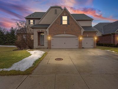 19424 Norway Pine Dr, Macomb, MI, 48044
