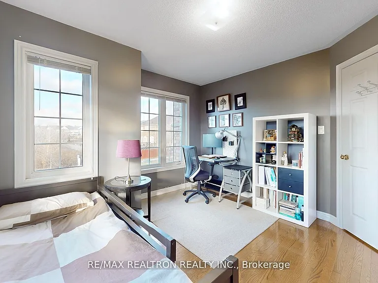 275 Peak Point Blvd — Photo 23
