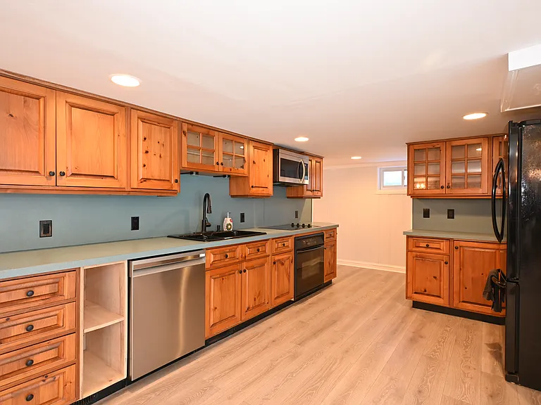 241 Wrentham Rd — Photo 5