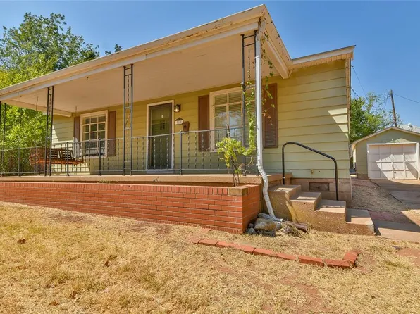 315 N 13th St, Guthrie, OK 73044