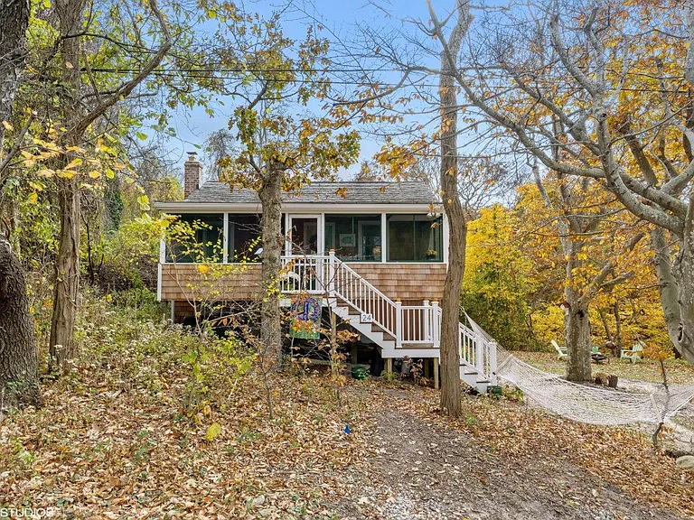 24 Cliff Way — Photo 4