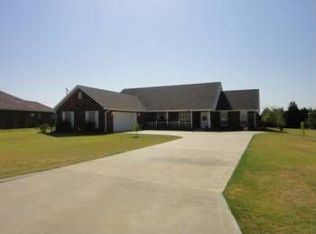 1017 Sterling Dr, Seminole, OK 74868