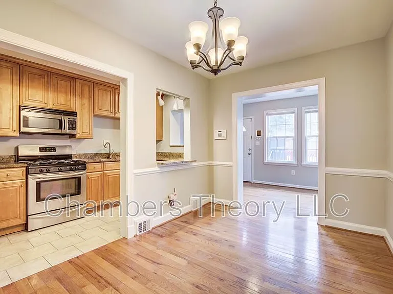 1417 Downing St NE — Photo 12