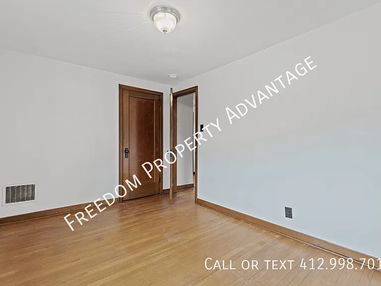 224 Monongahela Ave — Photo 28