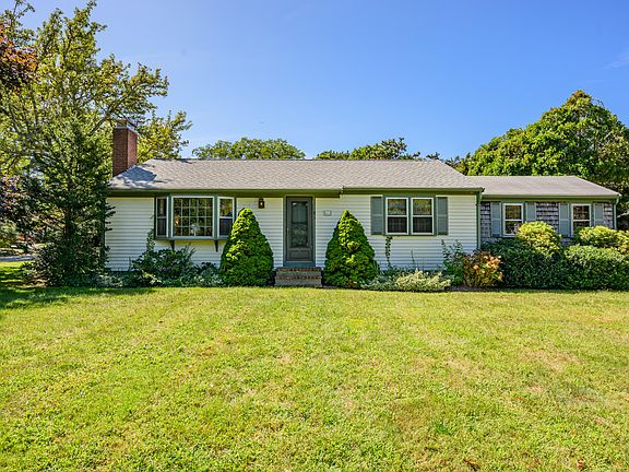 2nd image of 61 Laurel Road