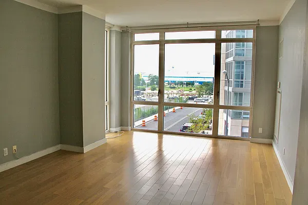 Rented by Owner | media 9