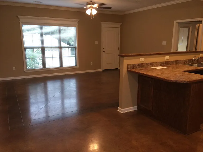 Open Floor Plan, Stained floors
