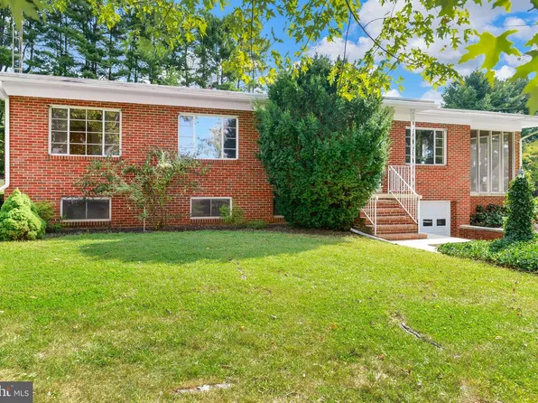 205 Franklin St, Middletown, MD 21769
