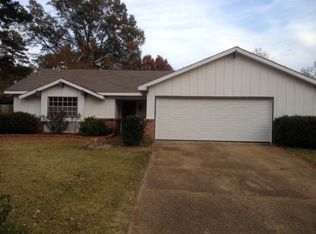 154 Post Hill Rd, Brandon, MS 39042