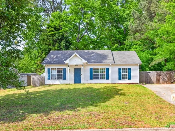 270 Griffith St, Winder, GA 30680