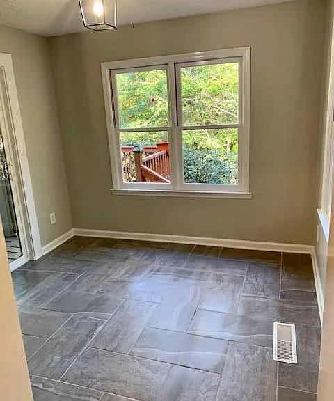 3551 Valley Cir — Photo 10