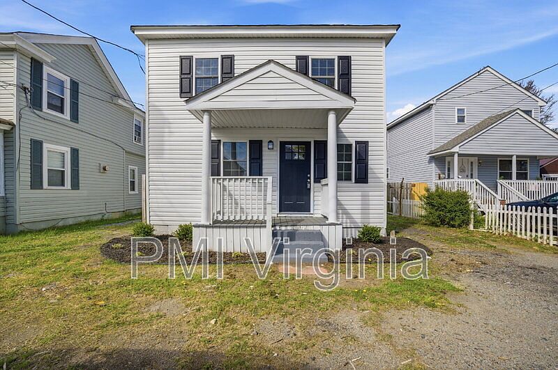 1st image of 307 N 4th St
