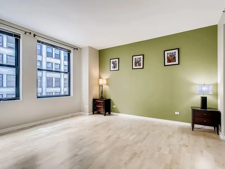 5 N Wabash Ave #1401 — Photo 9