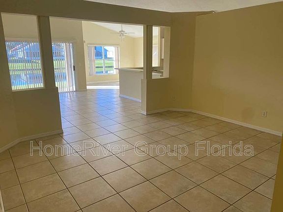 5th image of 1395 Sierra Cir