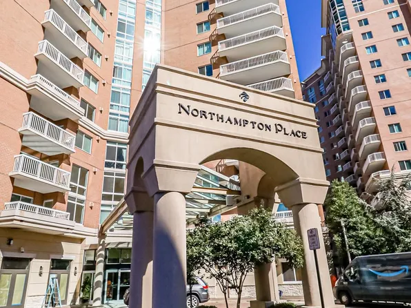 3101 N Hampton Dr APT 204, Alexandria, VA 22302