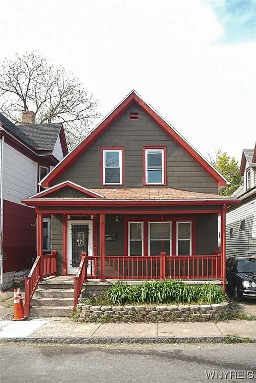 48 Boyd St photo 1