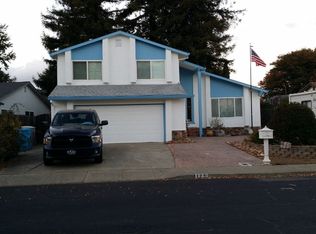 125 Woodhaven Dr, Vacaville, CA 95687