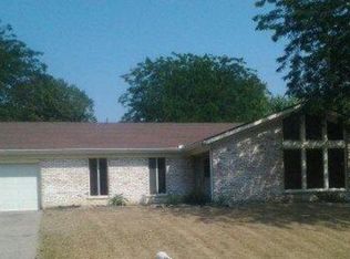 261 Winding Ridge Dr, Dayton, OH 45415