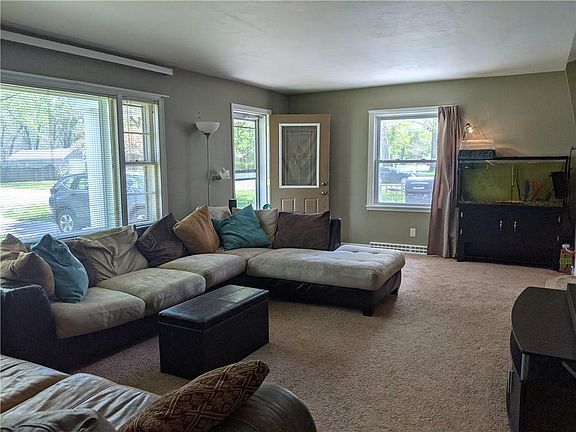 5th image of 1115 Dresser Dr