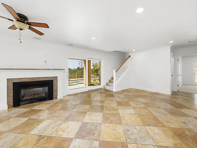 5830 Mott St — Photo 21