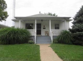 1111 N McLean St, Lincoln, IL 62656