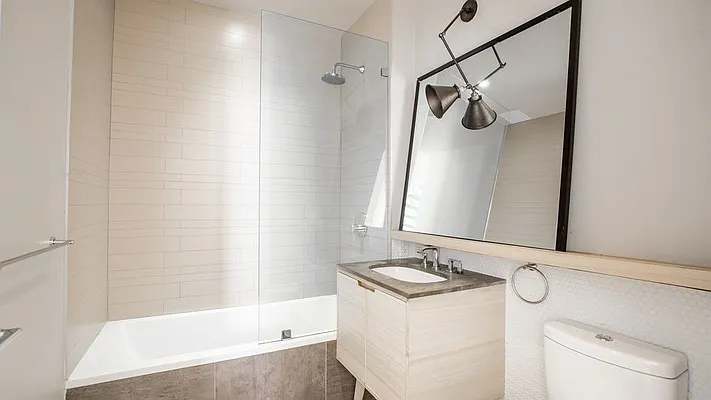 Rented by Nooklyn NYC LLC | media 55