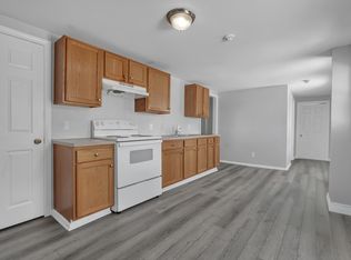 125 Park Ave #4, Woonsocket, RI 02895