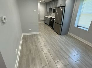 926 W 32nd Pl #1, Chicago, IL 60608