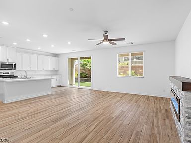 820 Aurelie Ridge St, Henderson, NV 89011, photo 3