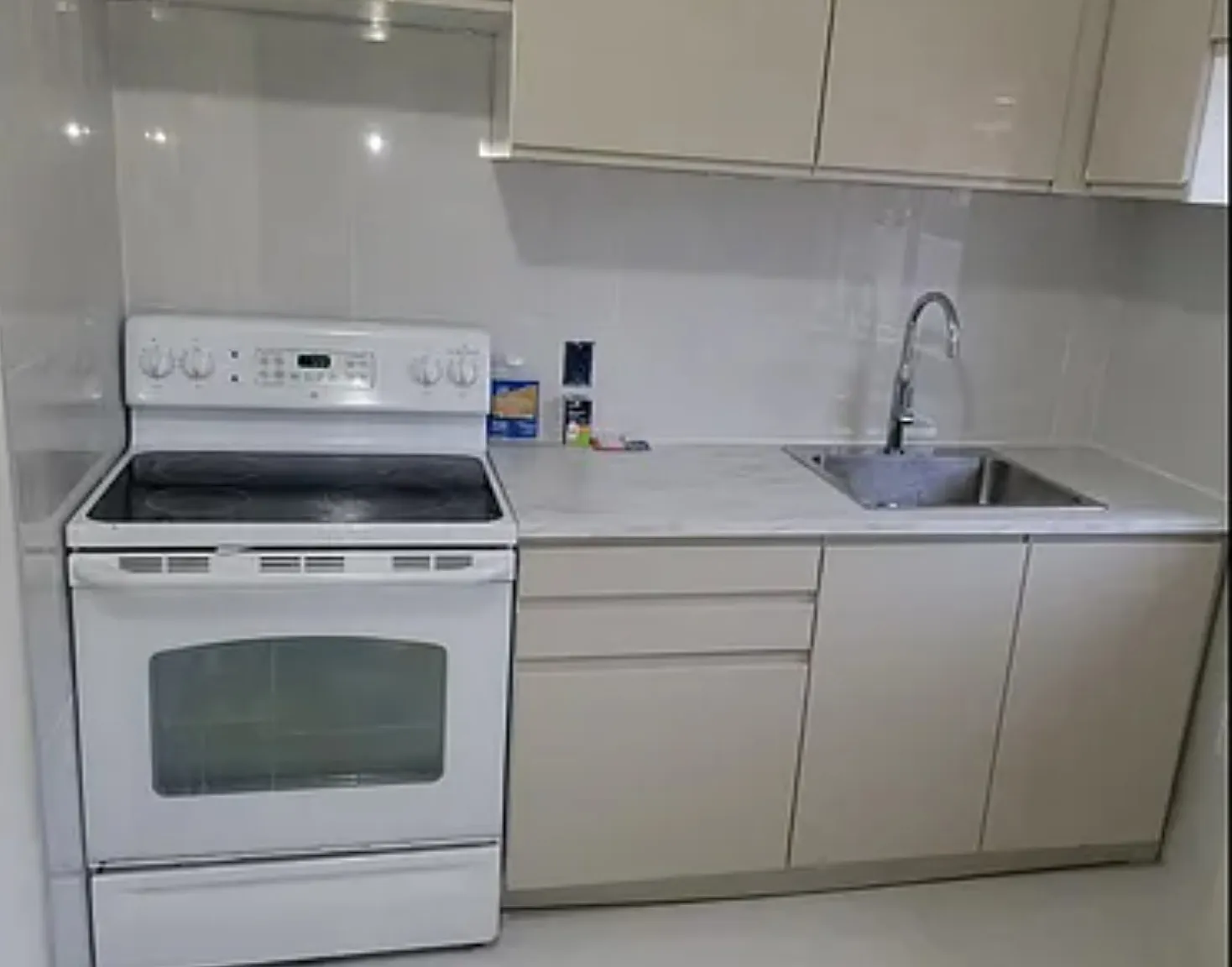 3 bed, 1680 sqft, $1,099 — Photo 2
