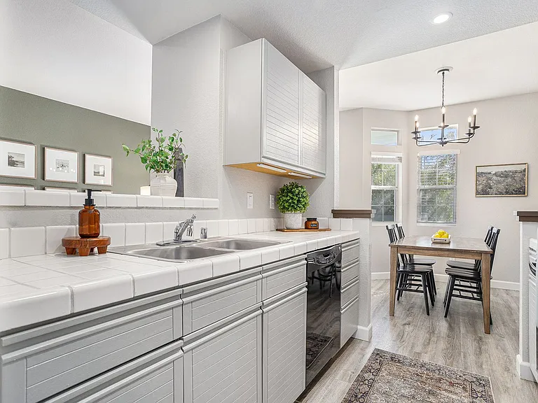 7730 Canyon Meadows Cir #C — Photo 10