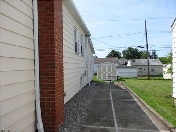 3rd image of 12508 Park Knoll Dr