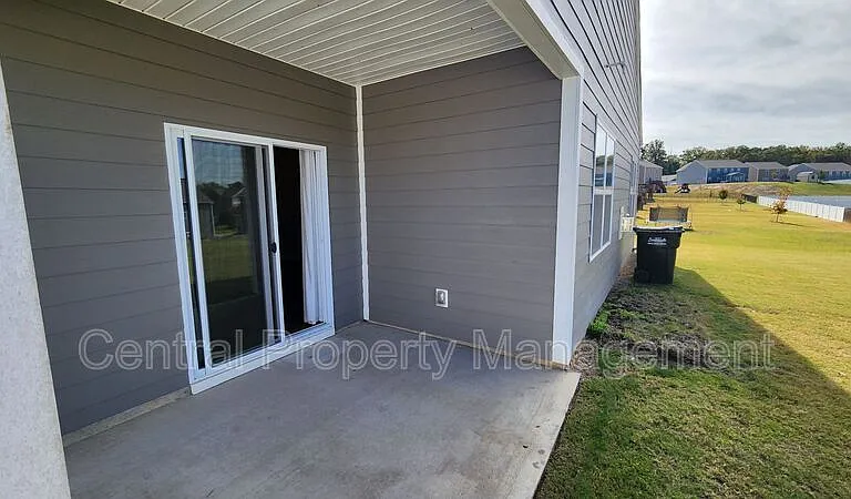 731 Liberty Walk Ln — Photo 27