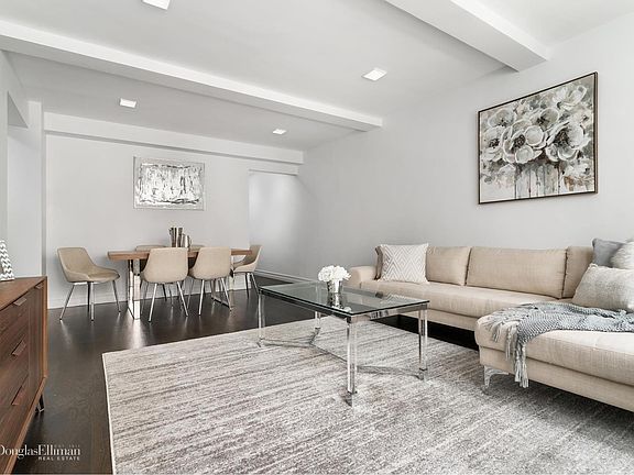 2nd image of 321 E 43rd St APT 605