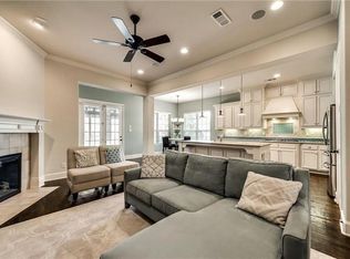 220 Guadalupe Dr, Irving, TX 75039