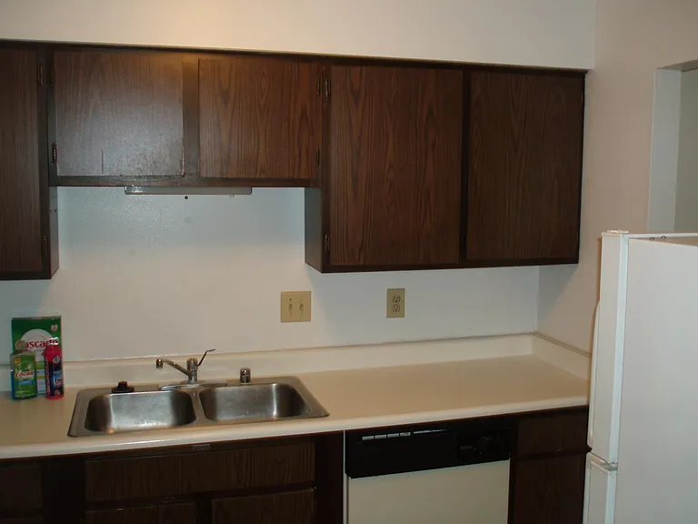 205 Industrial Dr #24 — Photo 12