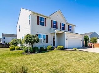 1936 Pinewood Ln, Painesville, OH 44077