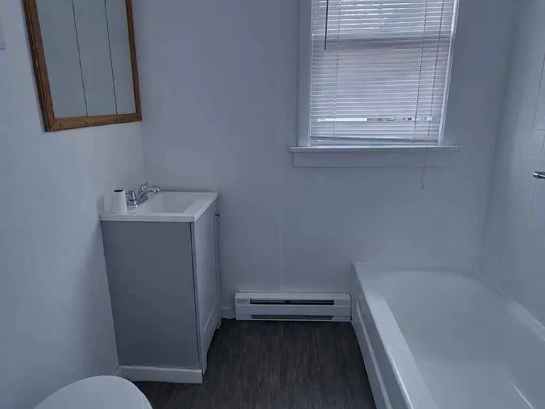 42 Cottage St #B — Photo 3