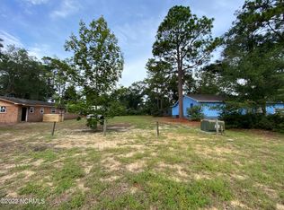 413 Mercer St, Oak Island, NC 28465