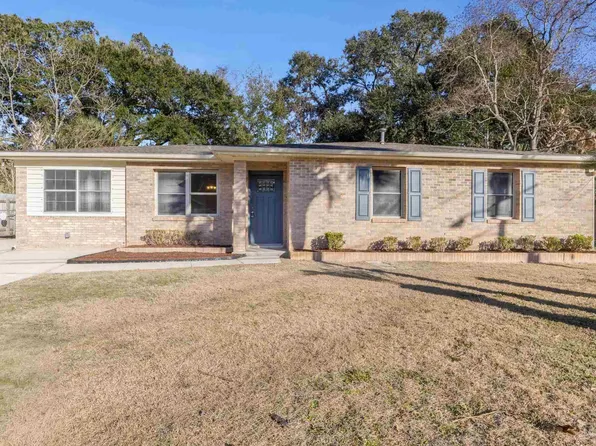 4506 Le Mans Way, Pensacola, FL 32505