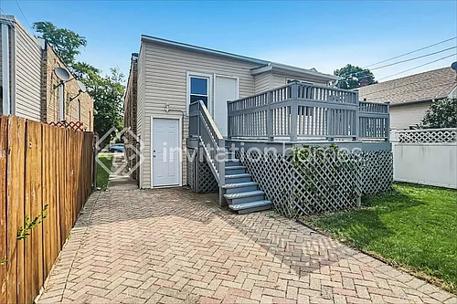 1302 Elmwood Ave Photo 1