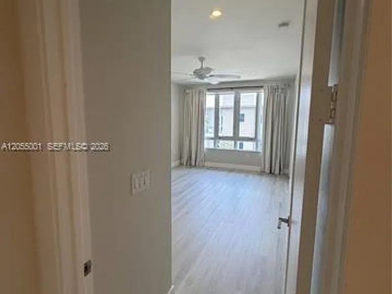 6440 NW 103rd Psge #Townhouse 6440 — Photo 39