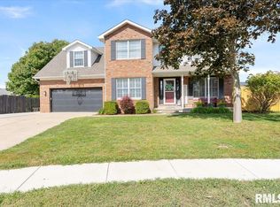 5205 Turnstone Rd, Springfield, IL 62711