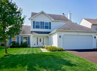 195 Heritage Trl, Hainesville, IL 60030